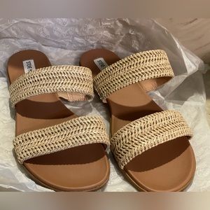 Steve Madden Raffia Natural Sandal (10)
